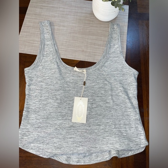 new woman’s size large grey joyfolie brand tank - Picture 1 of 1